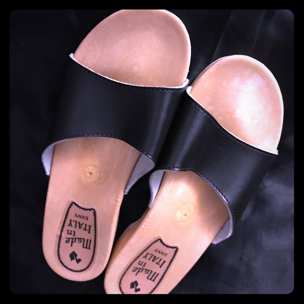 Slip on leather Sandals - Picture 1 of 7